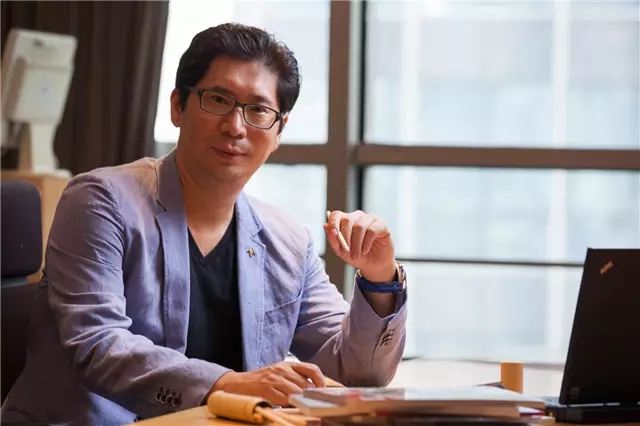 J&A杰恩設計董事長/總設計師姜峰先生 J&A杰恩設計董事長/總設計師姜峰先生